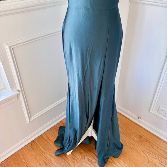 Bridesmaid Square Neck Bustier Dress w Slit 🐍 - Picture 3 of 8